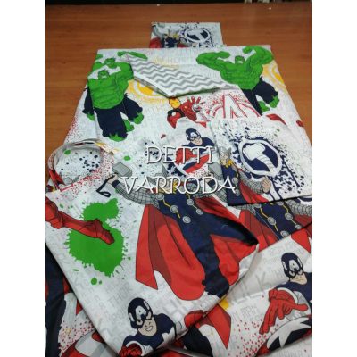   Bosszúállók - Ovis ágyneműgarnitúra hozzá illő derékaljjal és vállfás oviszsákkal és tornazsákkal és ágyneműtartó zsákkal