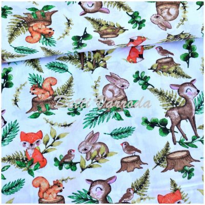 Mókus egy fatönkön állatokkal - fehér alapon