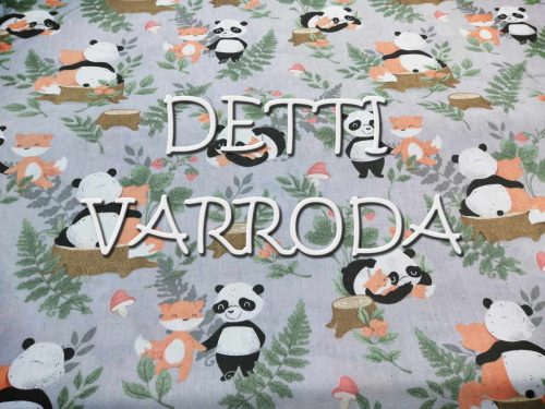 Ölelkező panda és róka 