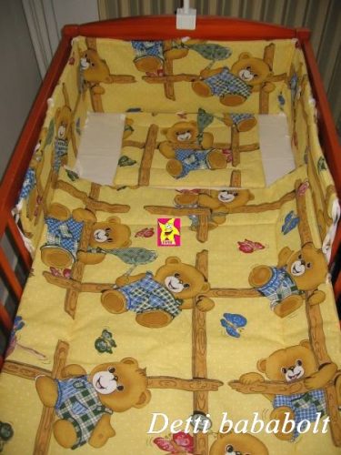 Rácsos maci - Babaágynemű garnitúrák 3 részes (Párna, paplan, fejvédő)