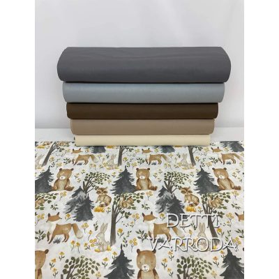 Erdei állatkák a fenyőerdőben 