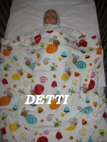Szegett wellsoft takaró - Csigás 