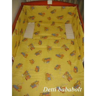   Vonatos -  Babaágynemű garnitúrák 3 részes (Párna, paplan, fejvédő)