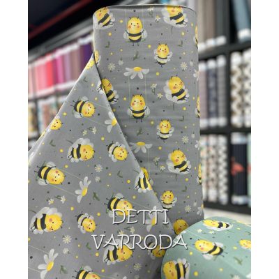   Méhecskék - Ovis ágynemű garnitúra hozzá illő derékaljjal és vállfás oviszsákkal és tornazsákkal és ágyneműtartó zsákkal