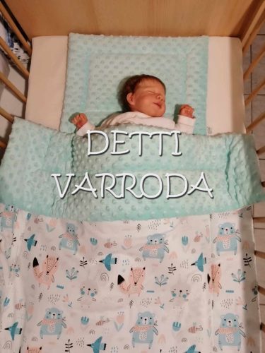 Maci sálban - Minky babaágyneműk 2 részes (Paplan és párna)