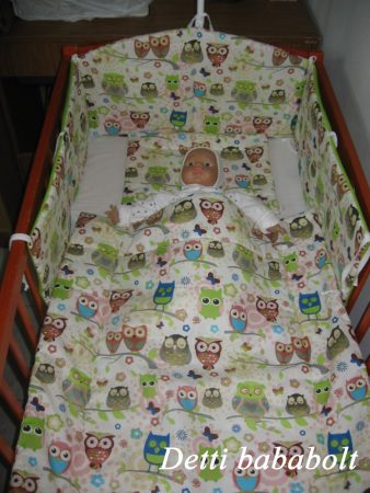 Baglyok faágon -  Babaágynemű garnitúrák 3 részes (Párna, paplan, fejvédő)