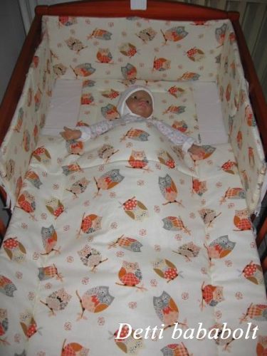 Baglyok faágon -  Babaágynemű garnitúrák 3 részes (Párna, paplan, fejvédő)