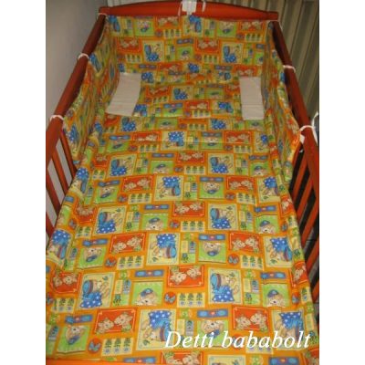   Zsiráf virágokkal -  Babaágynemű garnitúrák 3 részes (Párna, paplan, fejvédő)